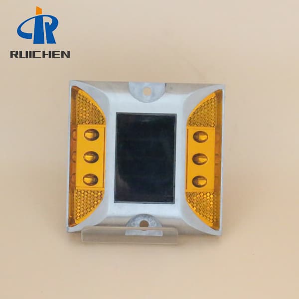 <h3>embedded reflective road stud price- RUICHEN Road Stud Suppiler</h3>
